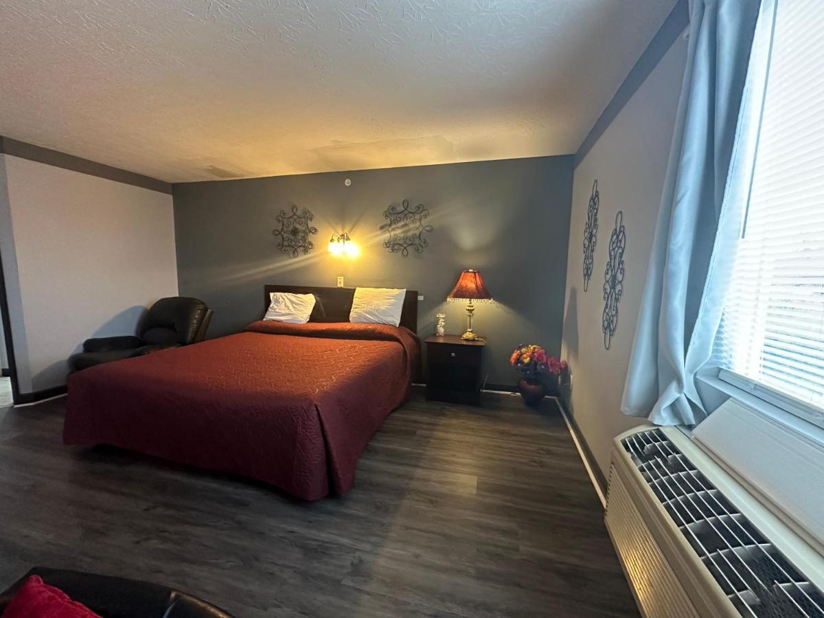 Fairway Inn Florence Indiana ภายนอก รูปภาพ