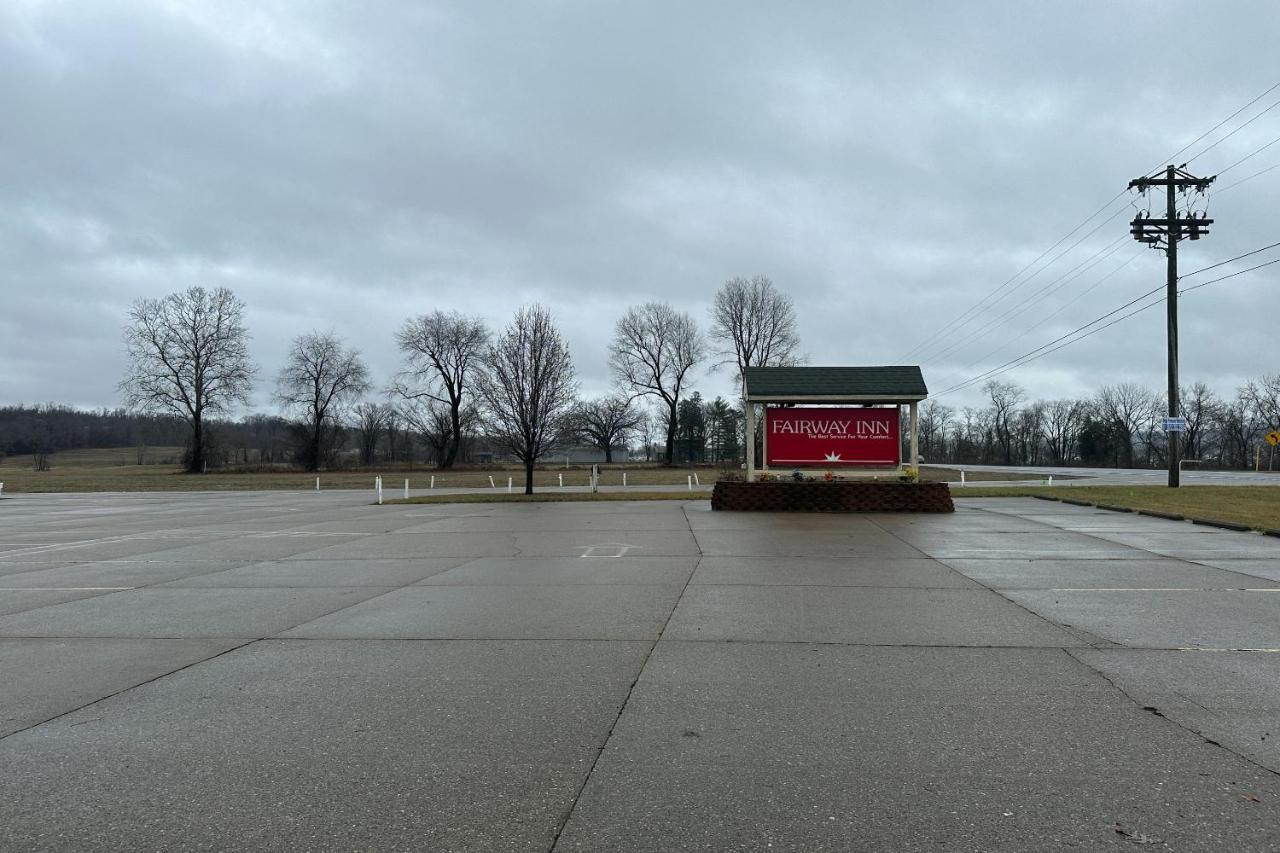 Fairway Inn Florence Indiana ภายนอก รูปภาพ