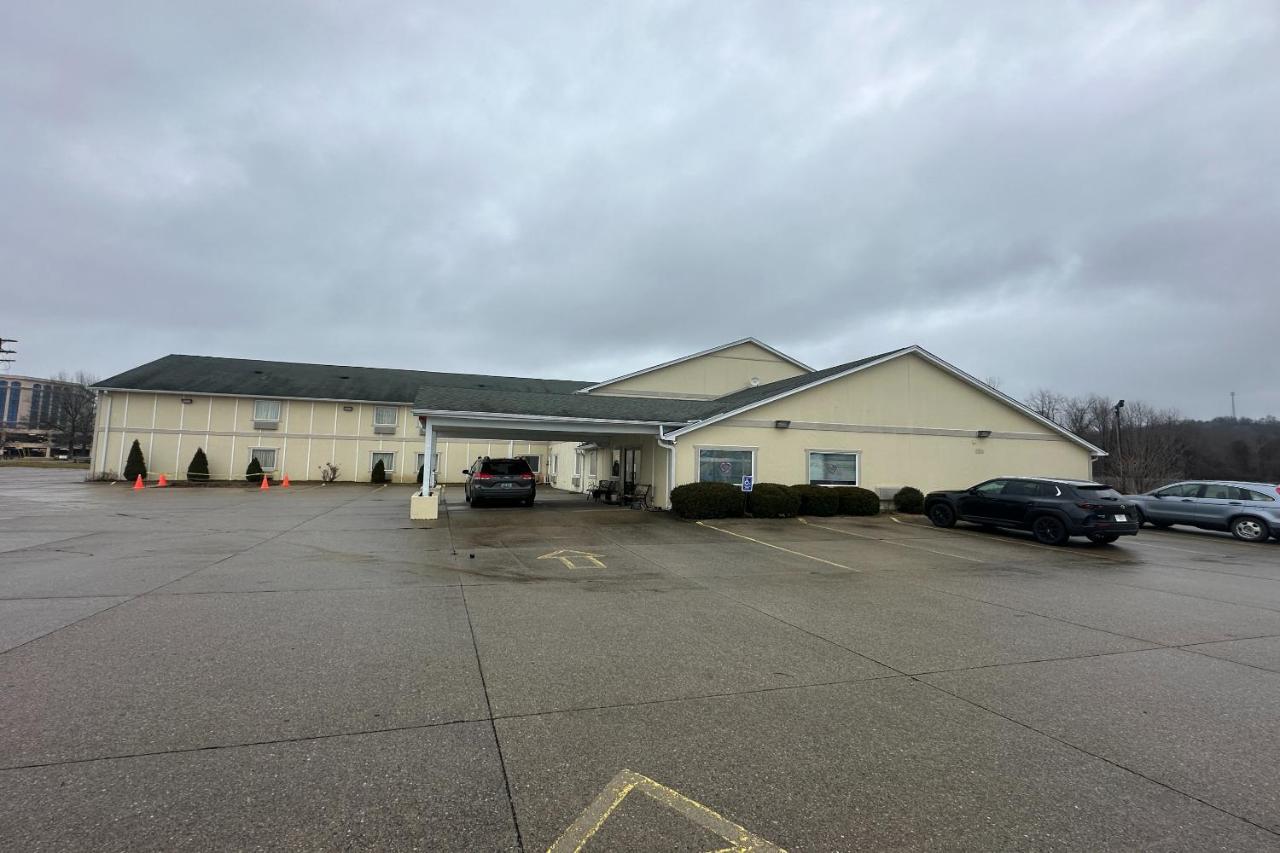 Fairway Inn Florence Indiana ภายนอก รูปภาพ