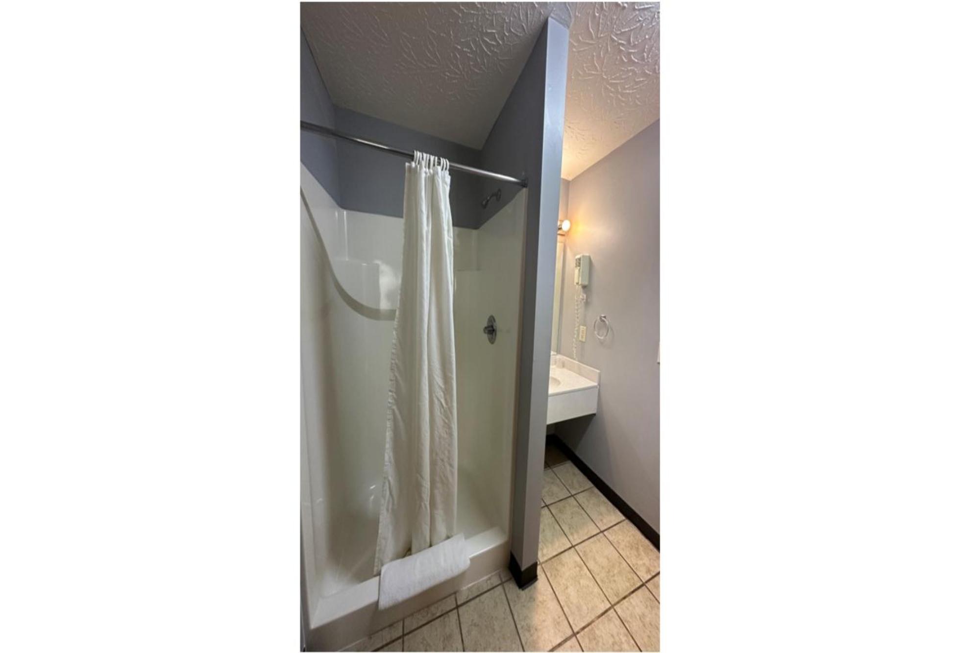 Fairway Inn Florence Indiana ภายนอก รูปภาพ