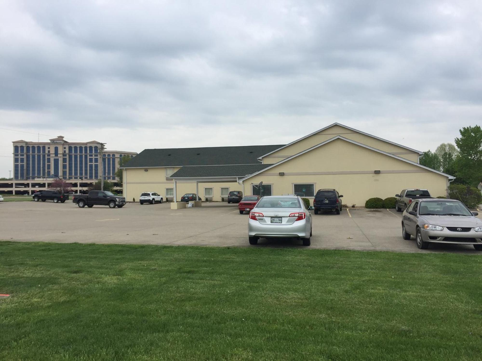 Fairway Inn Florence Indiana ภายนอก รูปภาพ